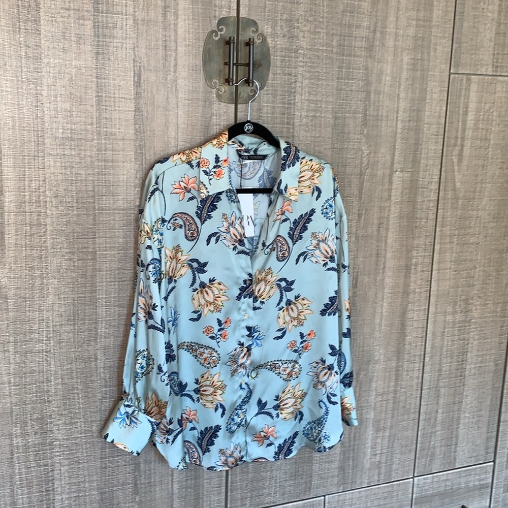 Zara‎ Floral Print Satin Shirt - Picture 9 of 17